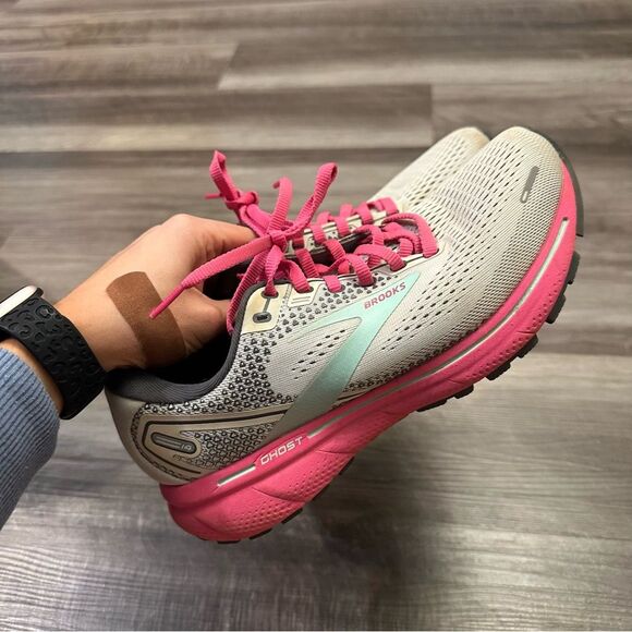 Brooks Ghost 14 Womens 8 Running Shoe Grey Pink Trainer Athletic Walking - Picture 13 of 13